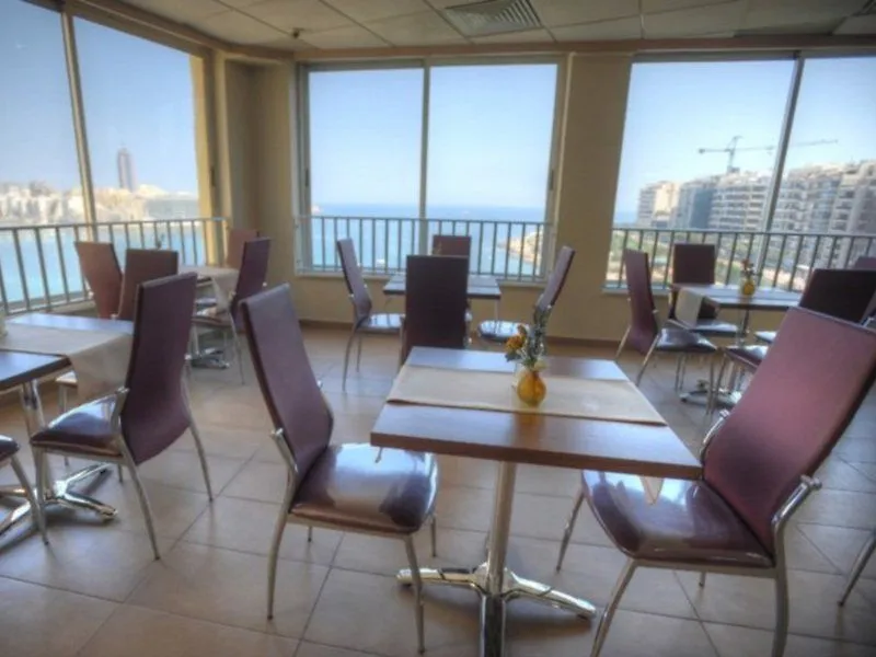 Carlton Hotel Sliema