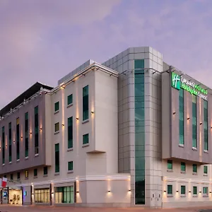 holiday-inn-express-dubai-safa-park.sharjah-hotels.com/