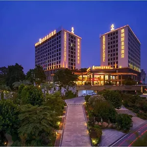 venus-royal-hotel.getmacauhotels.com/